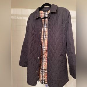 Burberry quilted button up jacket - AUTHENTIC